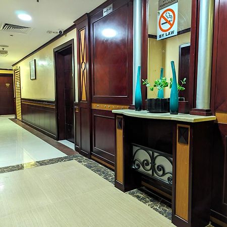 财富德拉酒店 迪拜 外观 照片