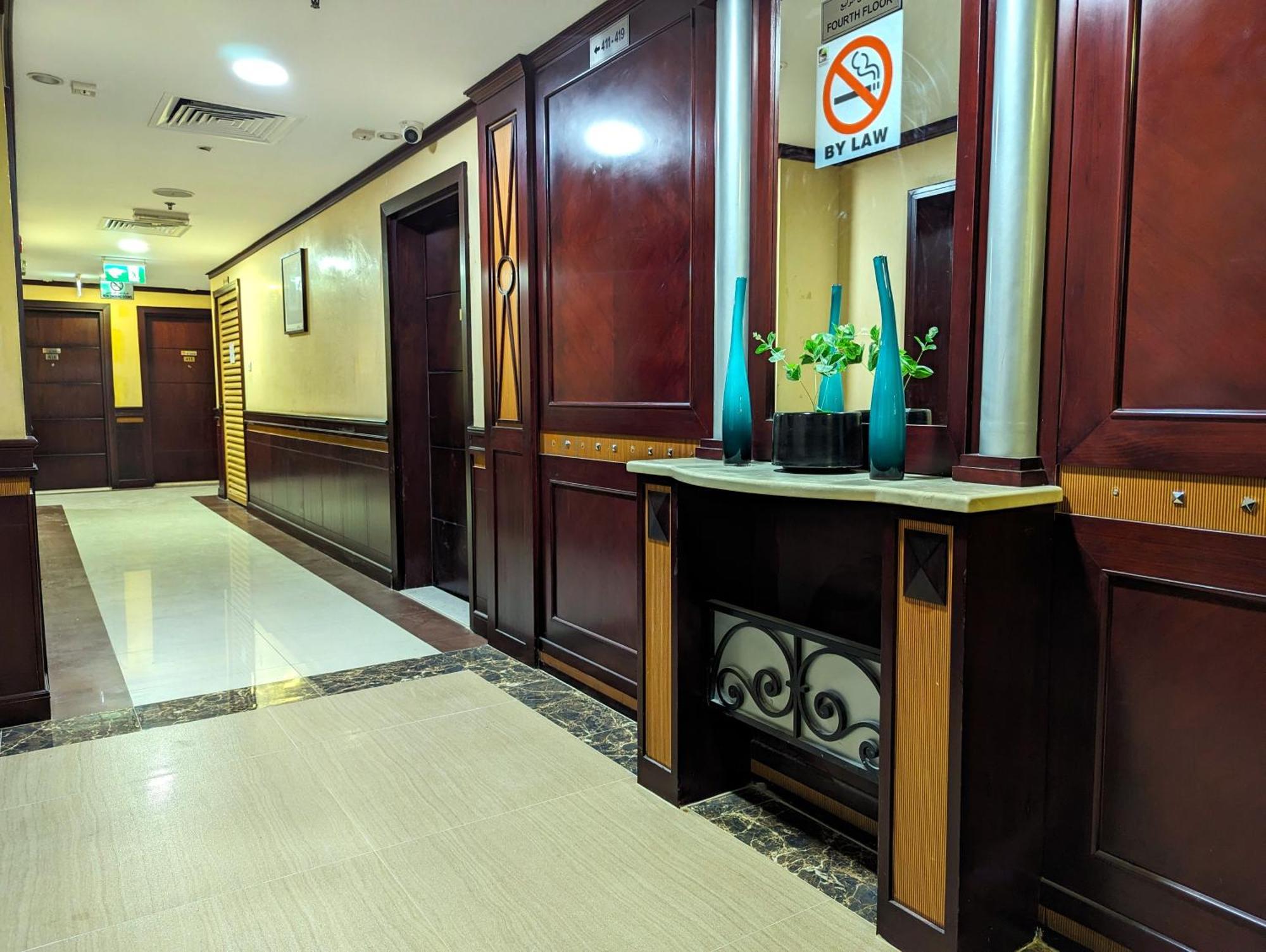 财富德拉酒店 迪拜 外观 照片